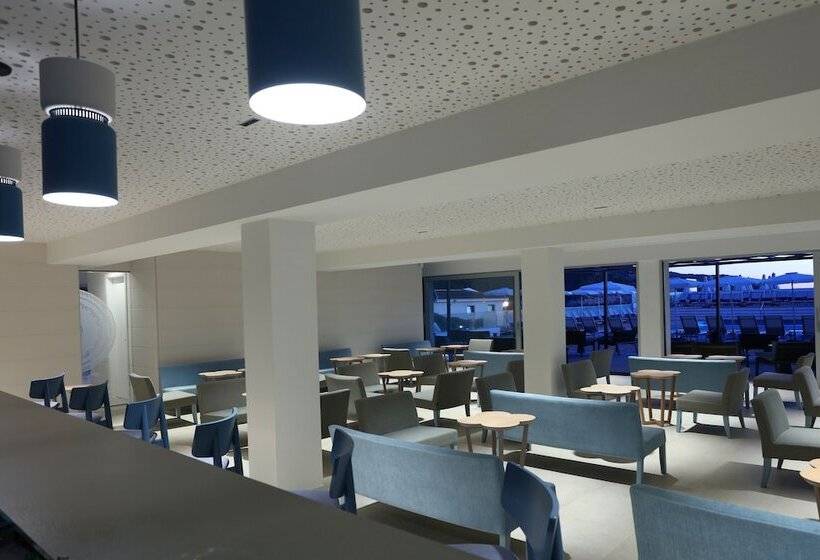 Mar Azul Pur Estil Hotel & Spa