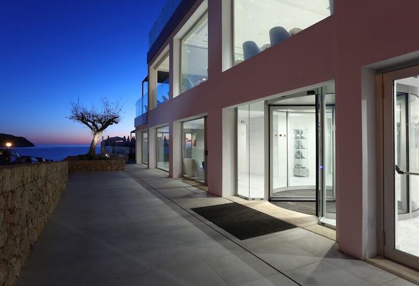 Mar Azul Pur Estil Hotel & Spa