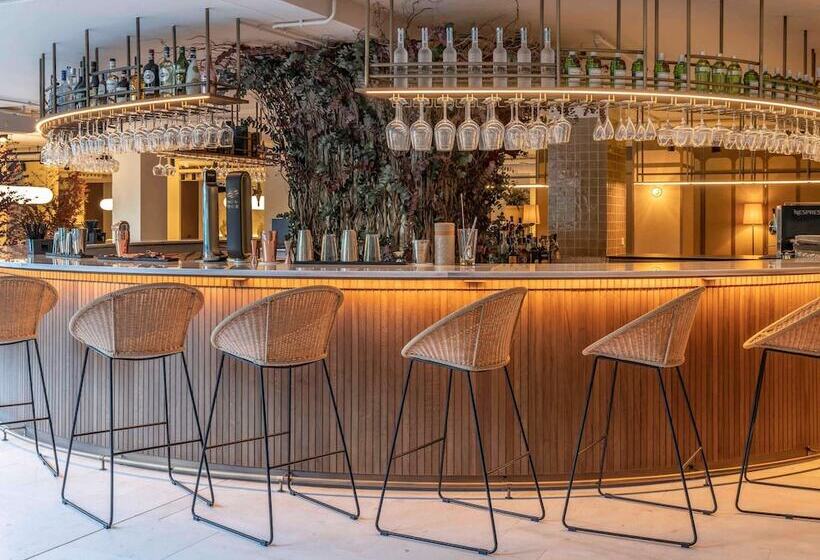 ホテル Mercure Benidorm