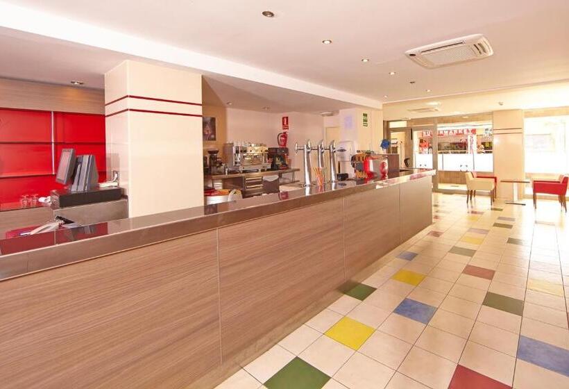 Отель Mll Caribbean Bay