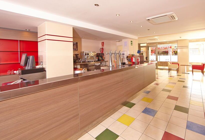 Отель Mll Caribbean Bay