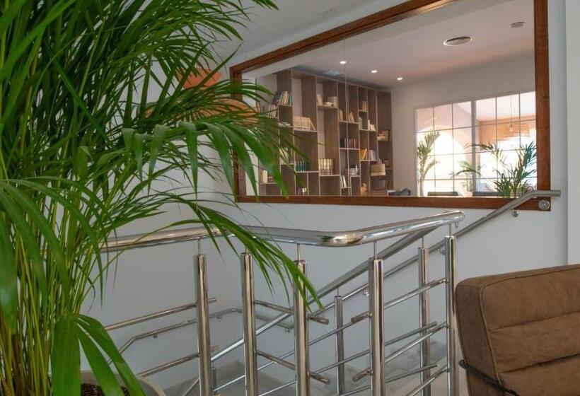 בית מלון כפרי Montepiedra 4    Sup