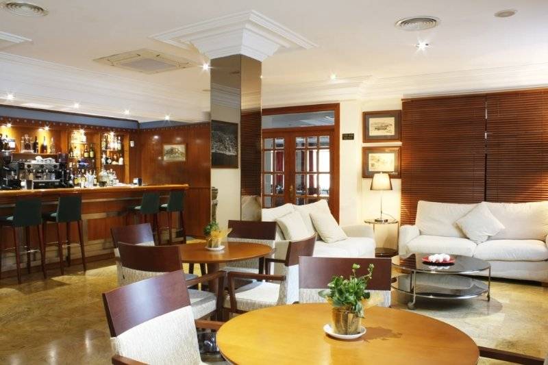 Отель Mr Costa Blanca