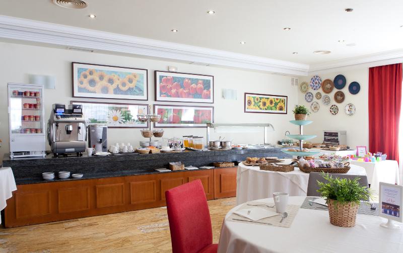 Отель Mr Costa Blanca