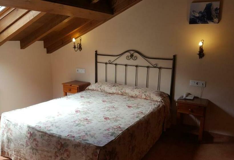 هتل Naranjo De Bulnes