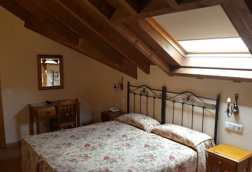 هتل Naranjo De Bulnes