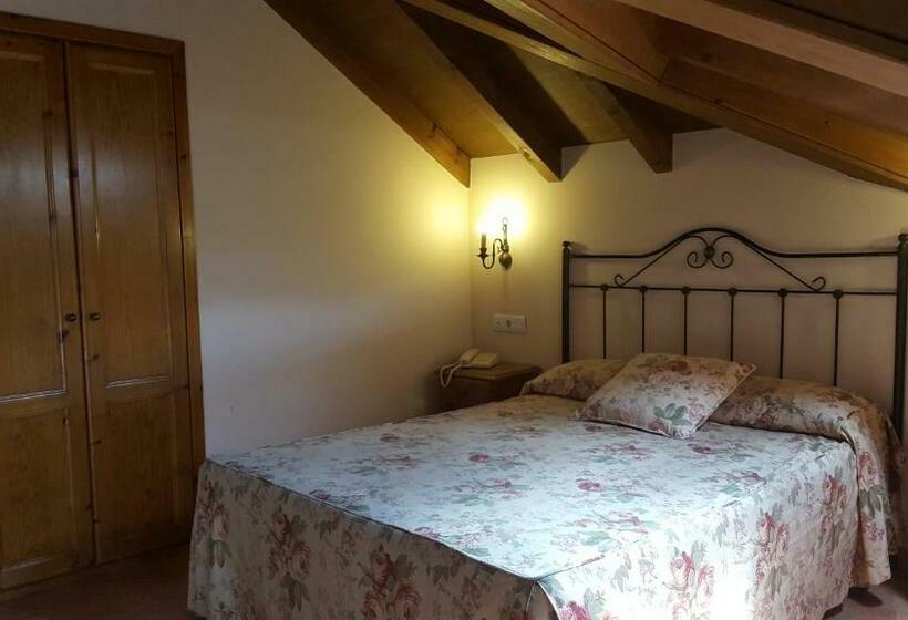 هتل Naranjo De Bulnes