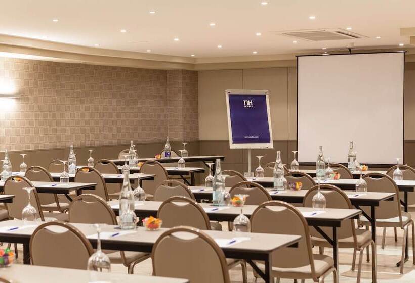 هتل NH Oviedo Principado