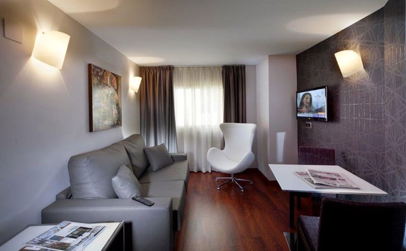 هتل Nuevo Torreluz