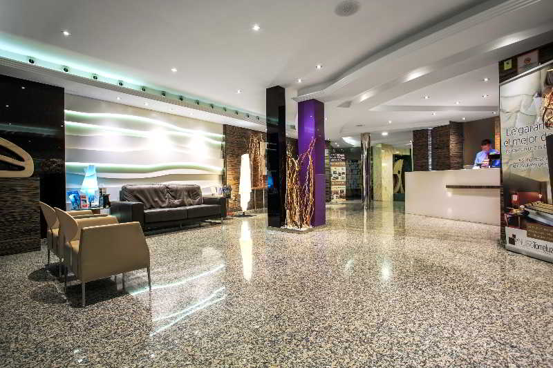 هتل Nuevo Torreluz