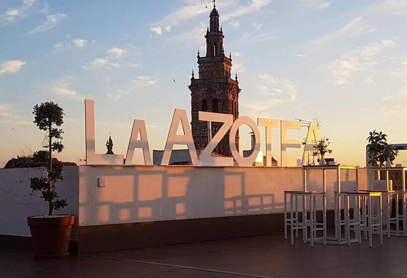 هتل Oasis Familiar