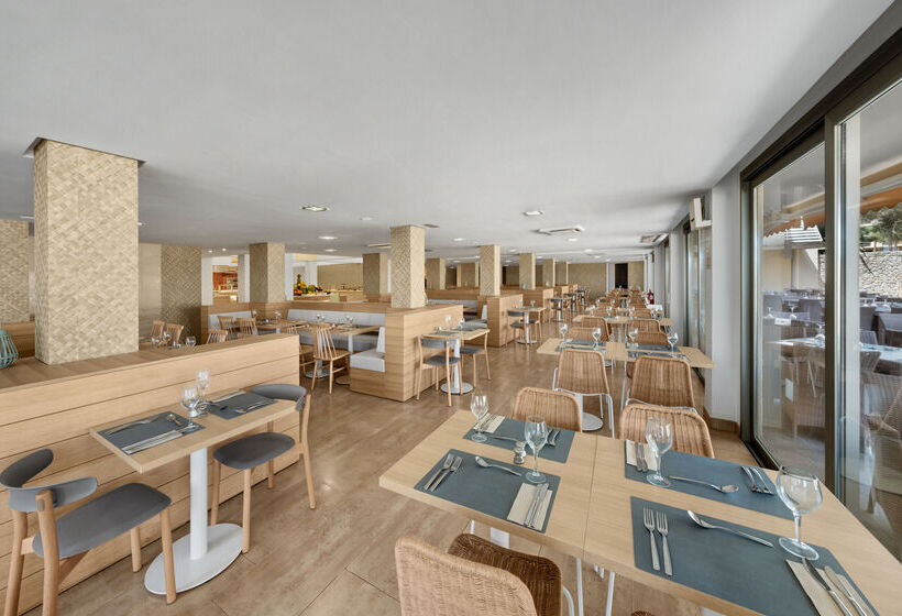 ホテル Occidental Cala Vinas