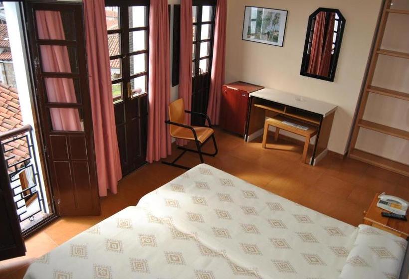 فندق Palacio De Los Vallados