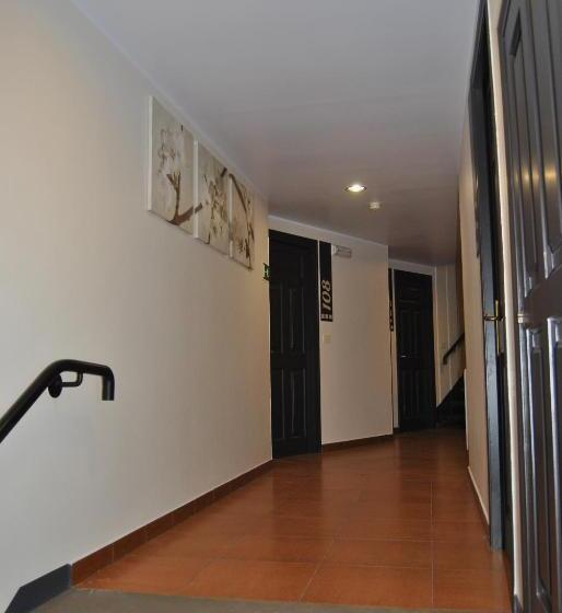 فندق Palacio De Los Vallados