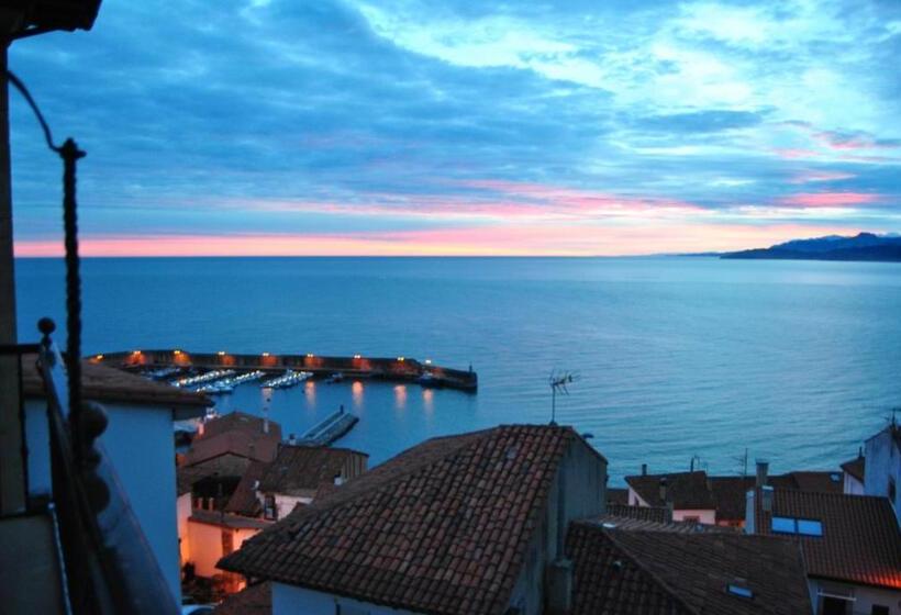 فندق Palacio De Los Vallados