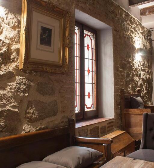 هتل Palacio De Monjaraz