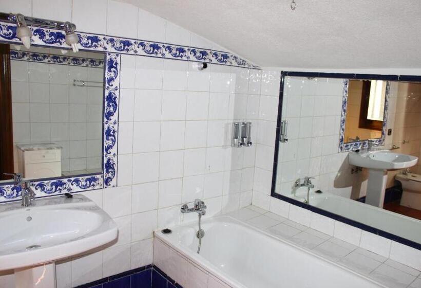 هتل Palacio De Monjaraz