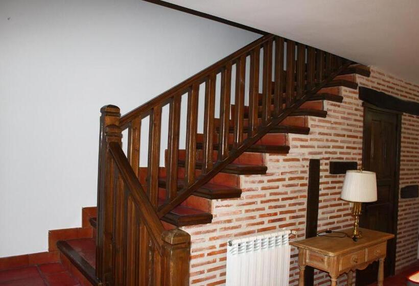 هتل Palacio De Monjaraz