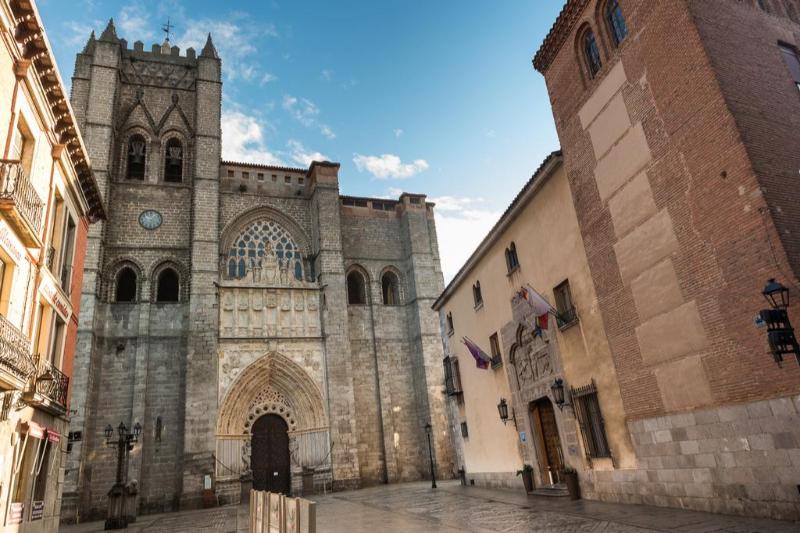 فندق Palacio Valderrabanos