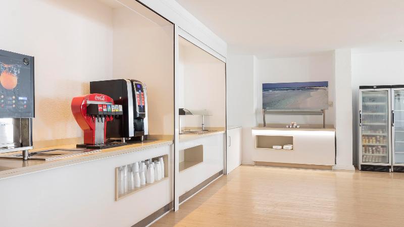 Отель Palia Maria Eugenia