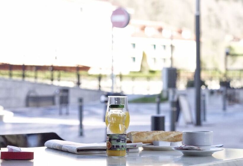 בית מלון כפרי Pension Monteverde