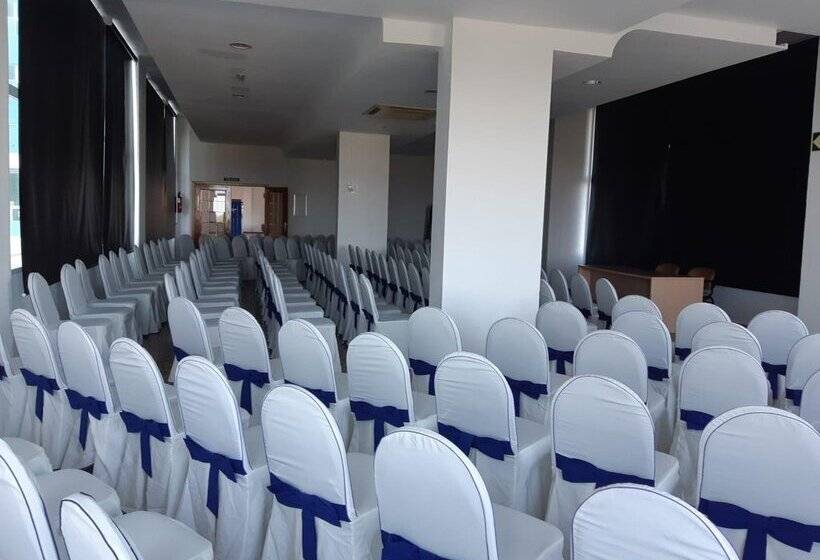 هتل Playas De Guardamar