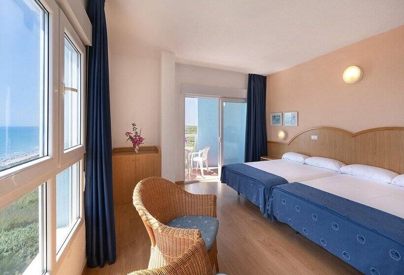 هتل Playas De Guardamar