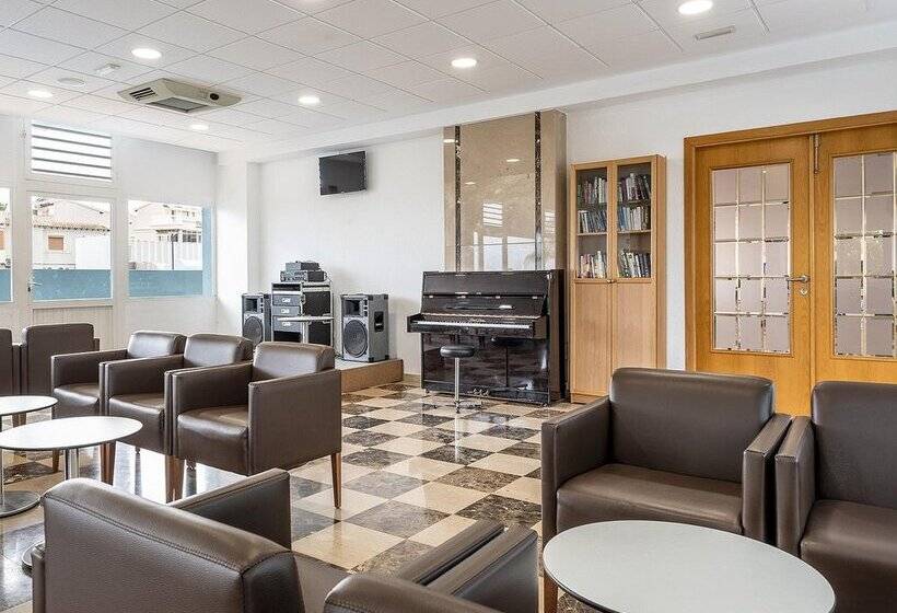 هتل Playas De Guardamar