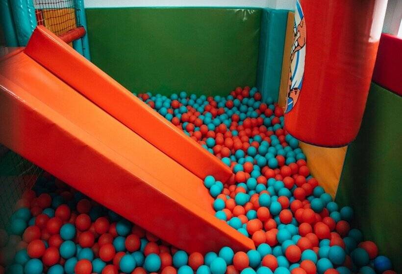 هتل Playas De Guardamar