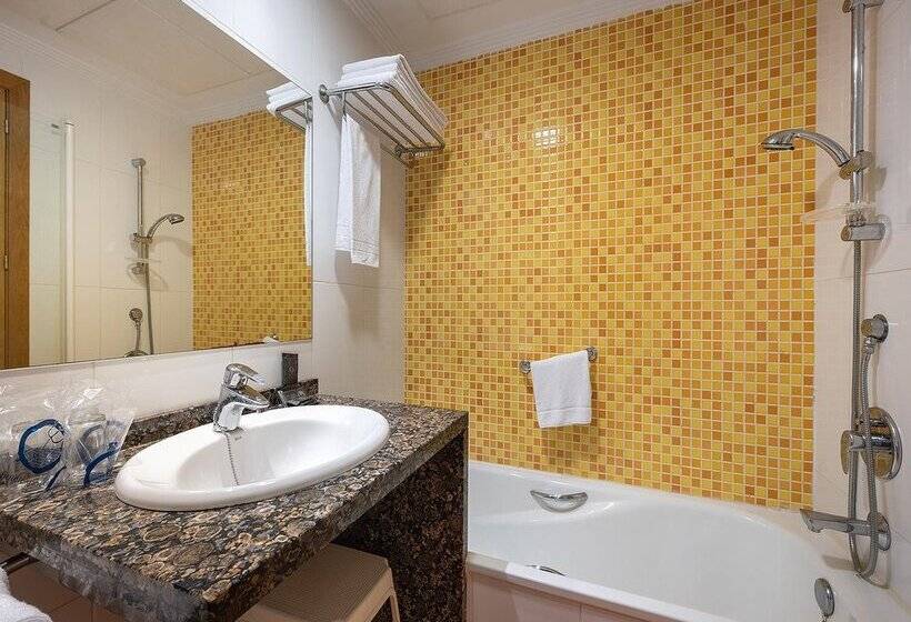 هتل Playas De Guardamar