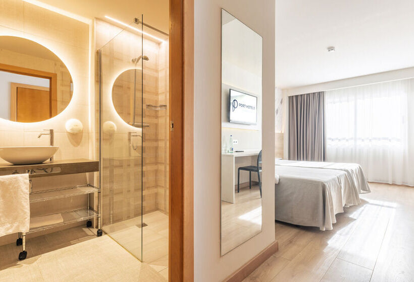 Отель Port Alicante City & Beach