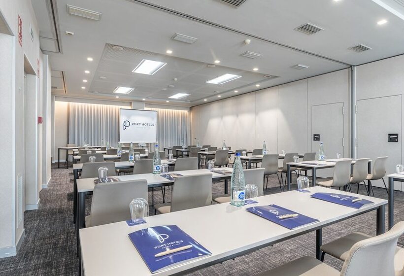 Отель Port Alicante City & Beach