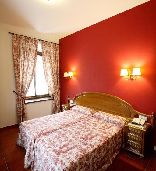 ホテル Puente Romano