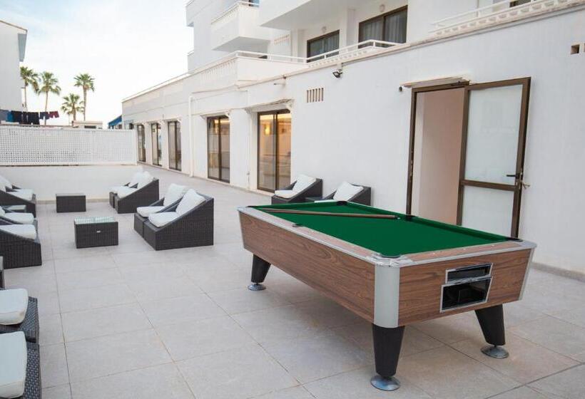 ホテル R2 Veronica