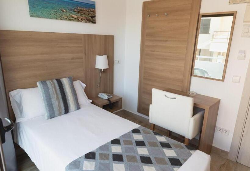 ホテル R2 Veronica