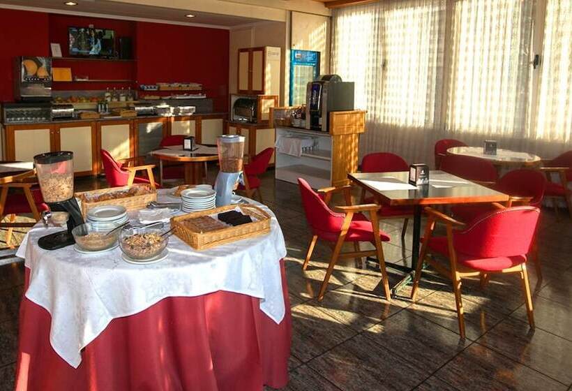 Отель Reconquista