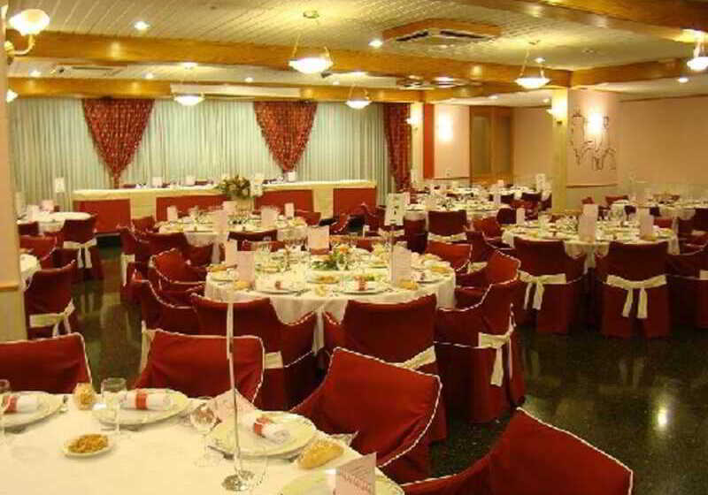 Отель Reconquista