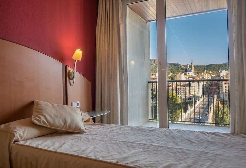 Отель Reconquista