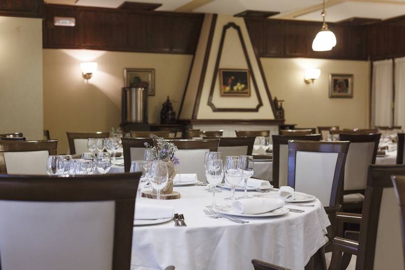 هتل Restaurante Emilio