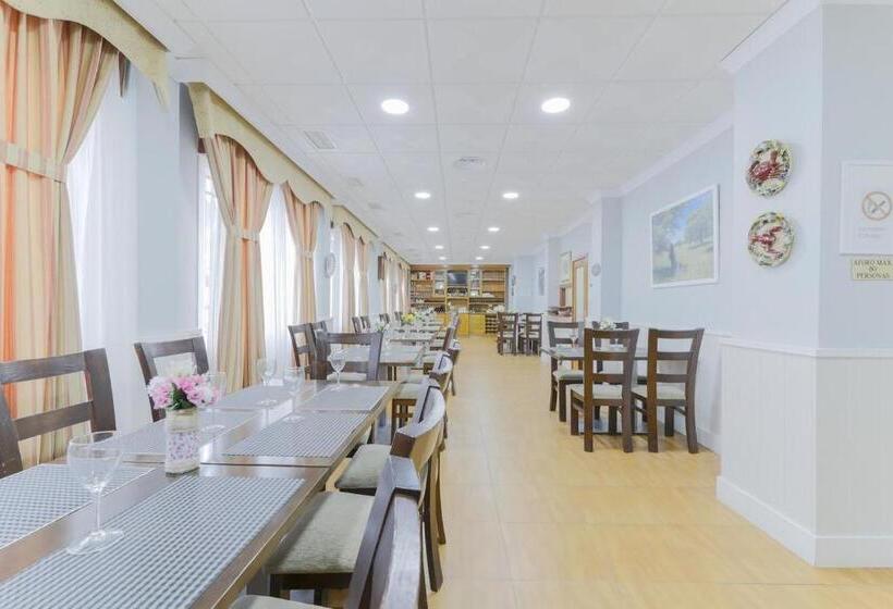 هتل Restaurante Moya