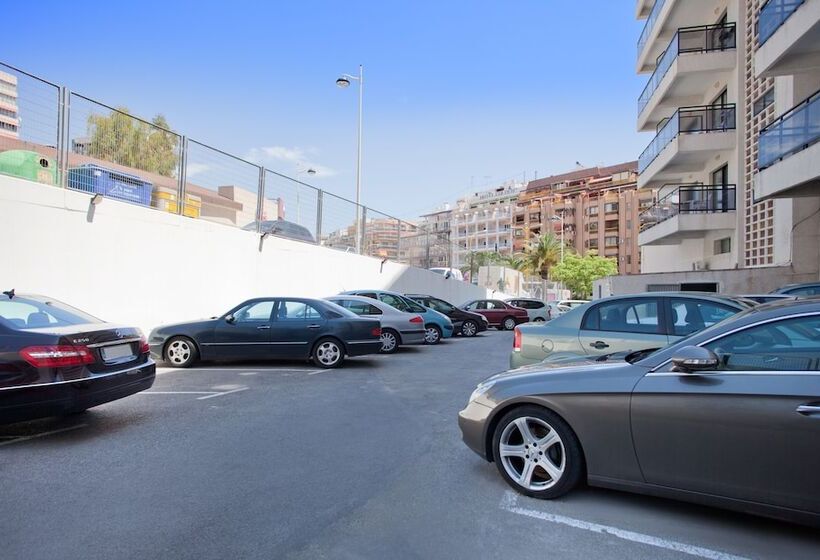 فندق Rh Corona del Mar 4* Sup