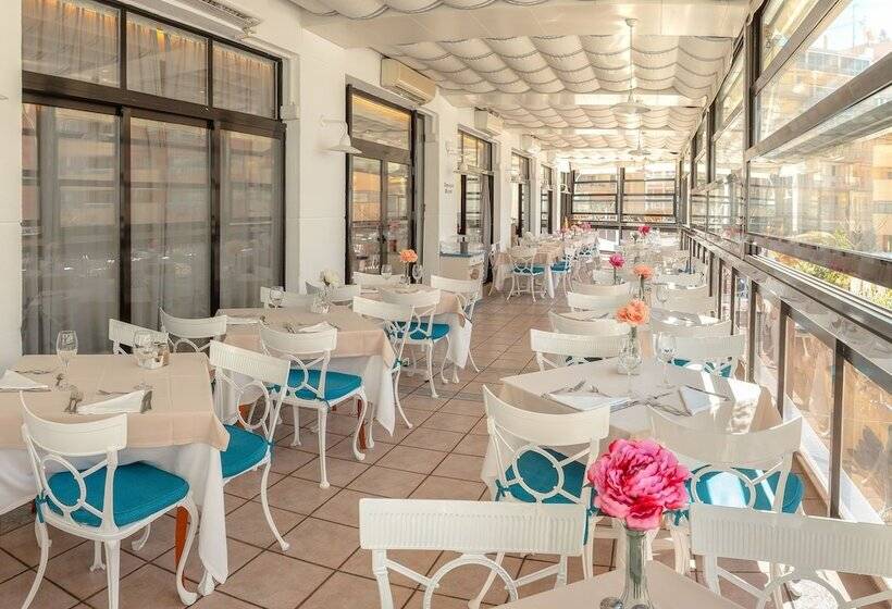 فندق Rh Corona del Mar 4* Sup