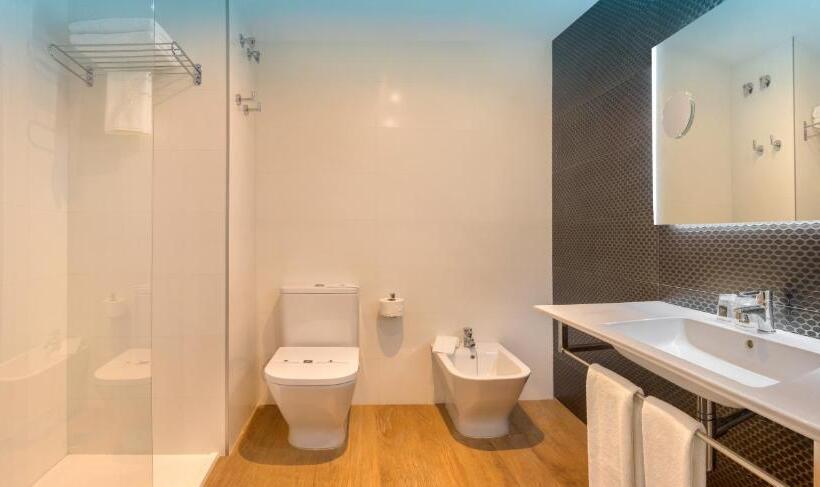 호텔 Rh Royal   Recommend For Adults