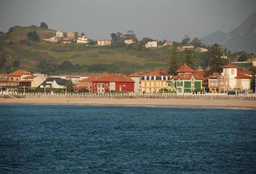 فندق Ribadesella Playa