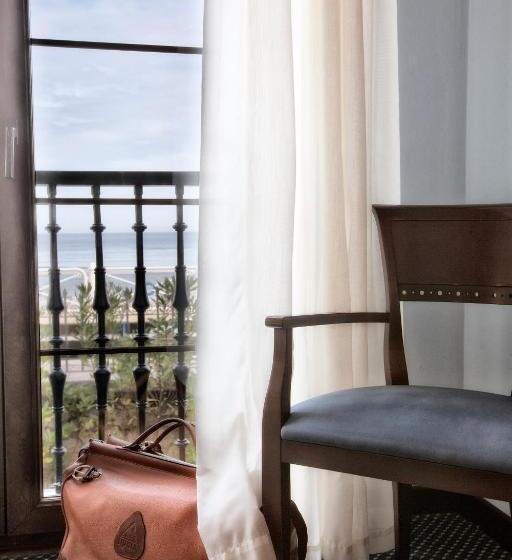 فندق Ribadesella Playa