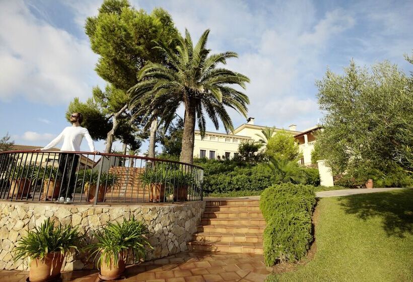 ホテル Robinson Cala Serena