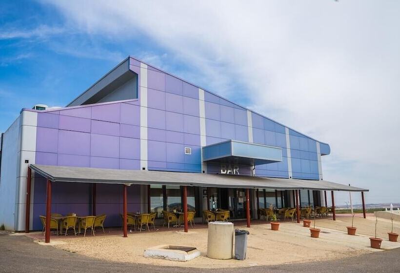 هتل Romero Merida