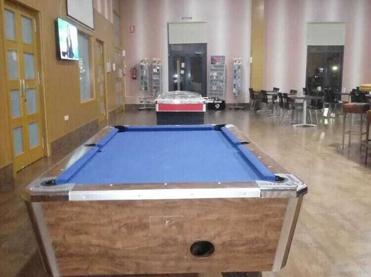 هتل Romero Merida