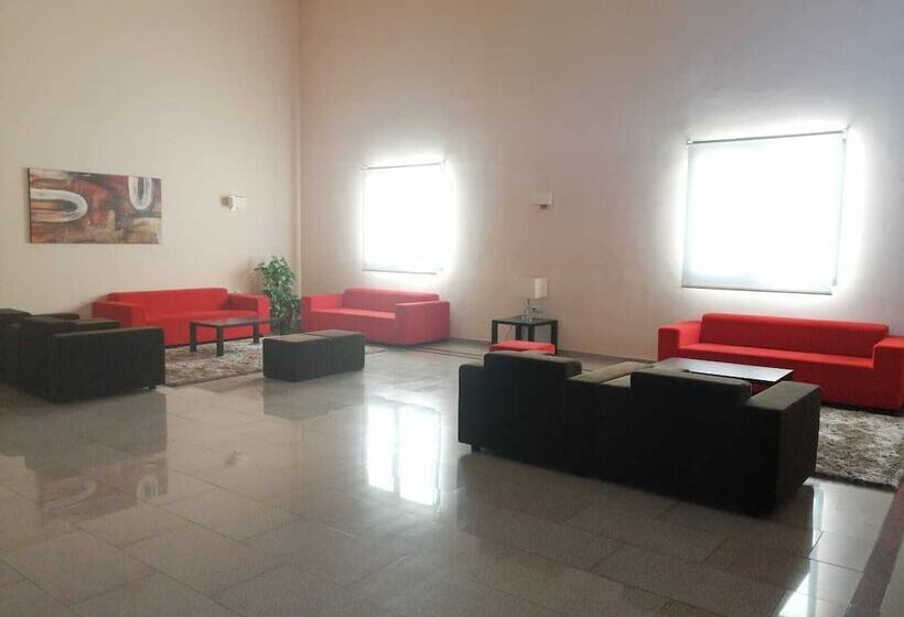 هتل Romero Merida