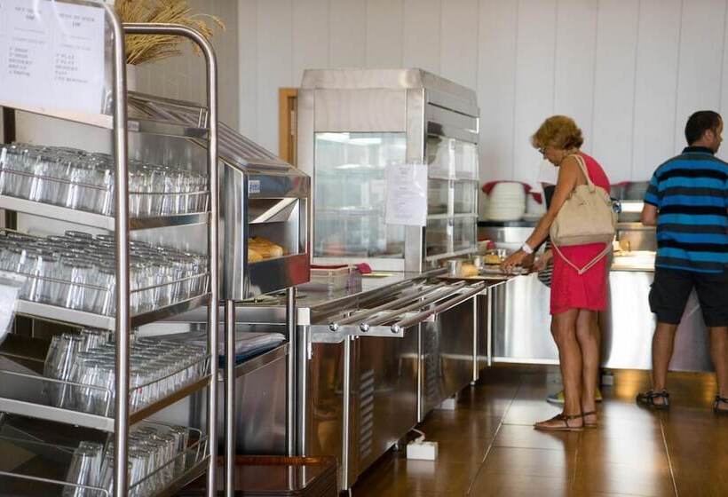 هتل Romero Merida